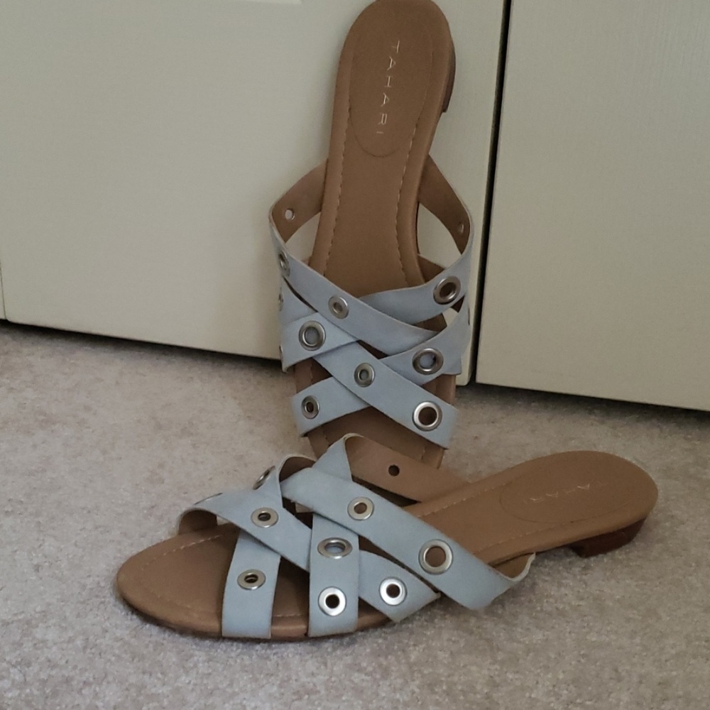 Tahari blue sandals